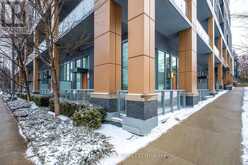 TH6 - 6 PARKWOOD AVENUE Toronto