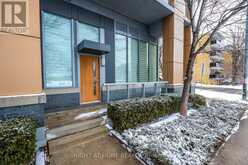 TH6 - 6 PARKWOOD AVENUE Toronto