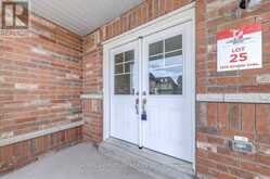 1213 DRINKLE CRESCENT Oshawa