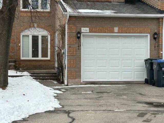 944 CARDINGTON STREET Mississauga Ontario