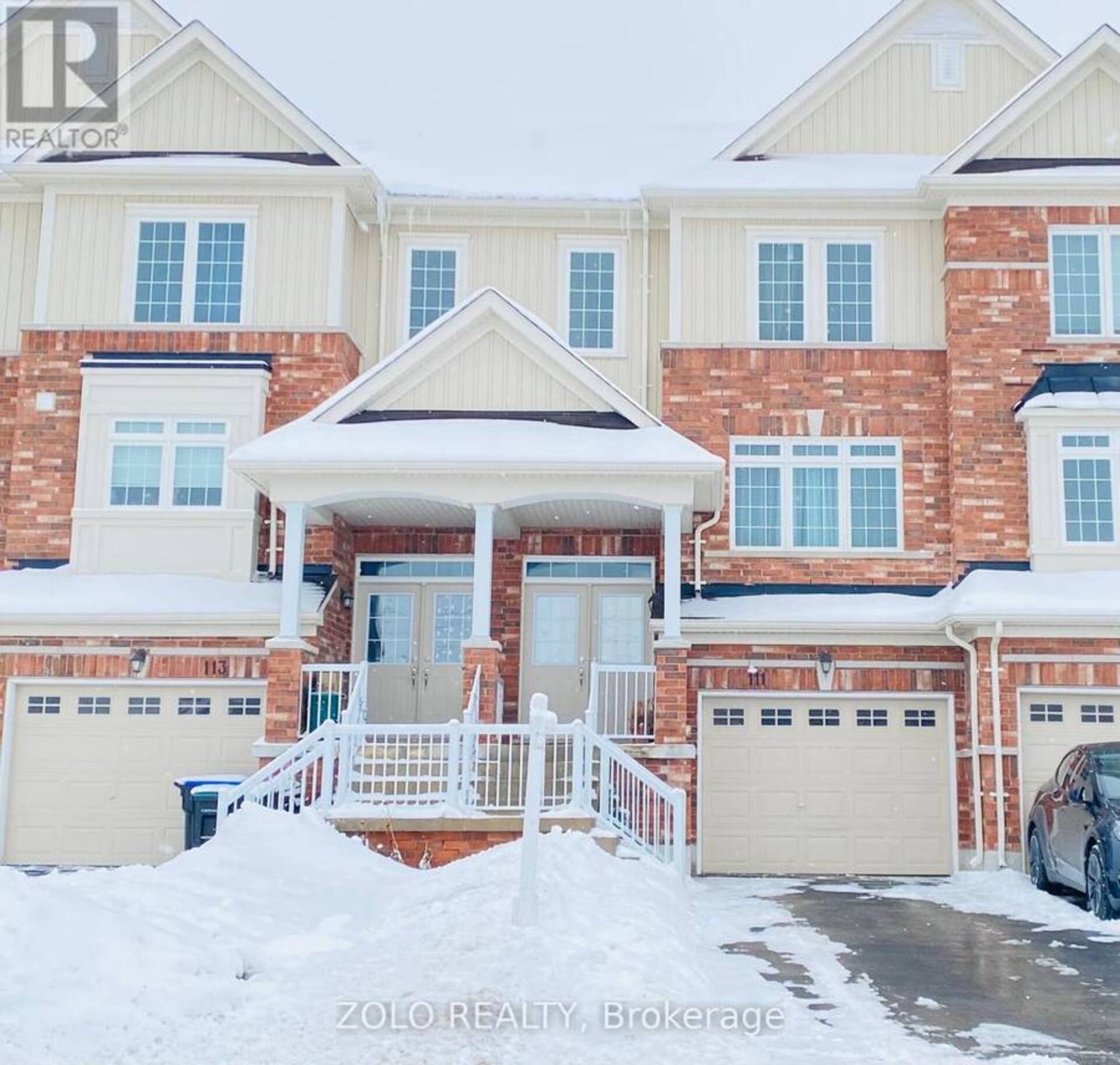 111 TAUCAR GATE Bradford/West Gwillimbury