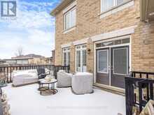 UPPER - 135 HOEY CRESCENT Oakville