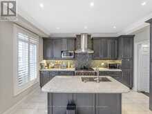 UPPER - 135 HOEY CRESCENT Oakville