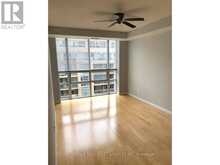 817 - 18 STAFFORD STREET Toronto