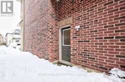 2 BEDROOM BASEMENT UNIT - 17 ELDERSLIE CRESCENT Vaughan