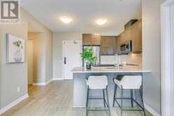 417 - 95 DUNDAS STREET W Oakville