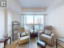 401 - 11 TOWNSGATE DRIVE Vaughan