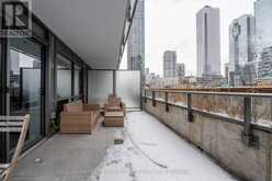 605 - 8 MERCER STREET Toronto