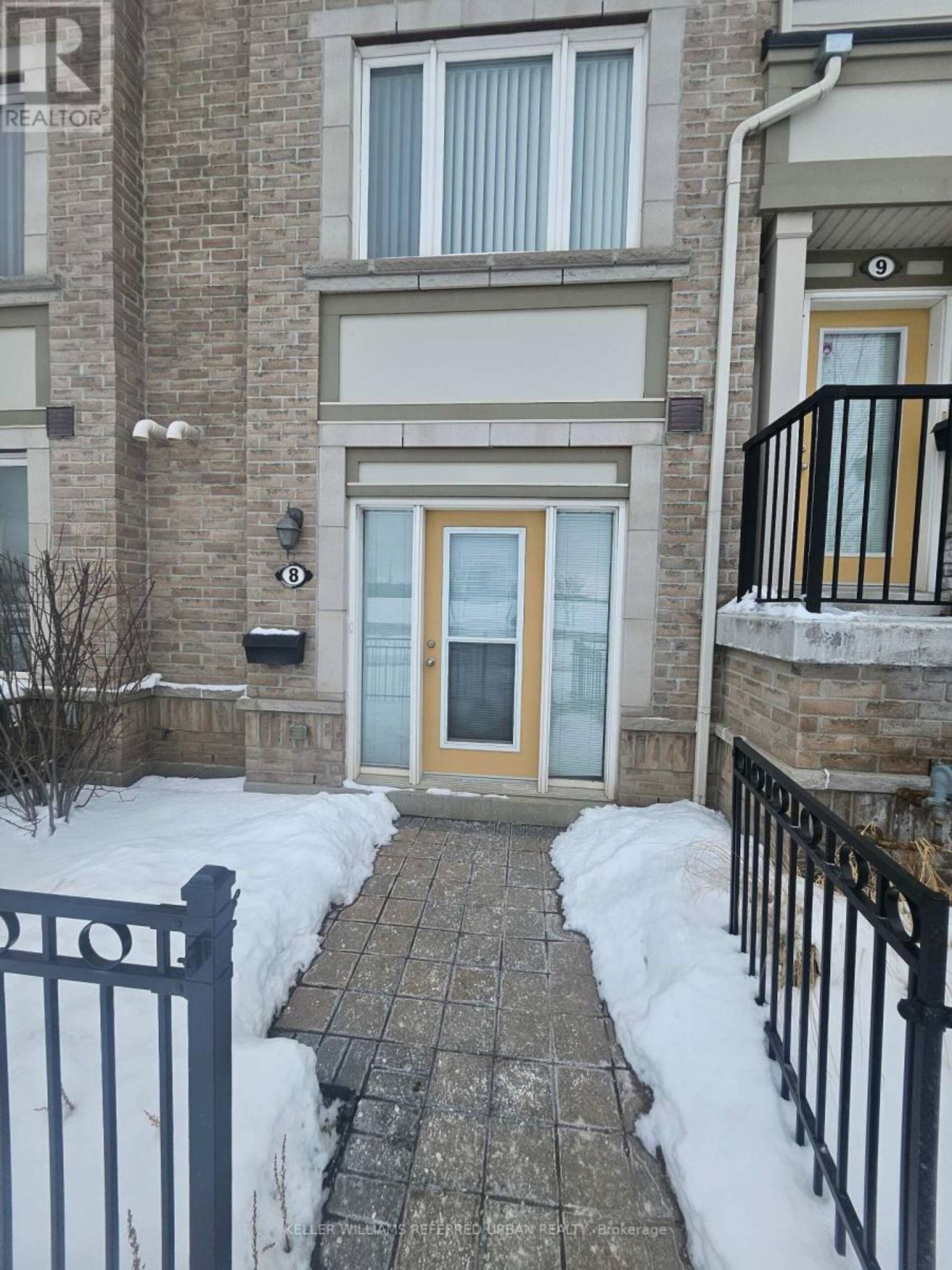 8 - 5100 PLANTATION PLACE Mississauga