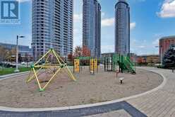 408 - 151 VILLAGE GREEN SQUARE Toronto