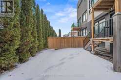 222 GOLDEN TRAIL Vaughan