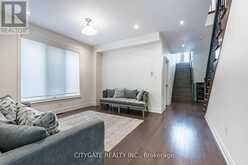 44 ELYSIAN FIELDS CIRCLE Brampton