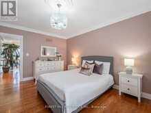 18 HIGHLAND HILL Toronto