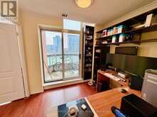 1006 - 745 NEW WESTMINSTER DRIVE Vaughan