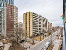 403 - 185 ROEHAMPTON AVENUE Toronto