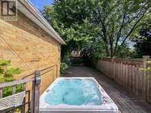 131 SEARLE AVENUE Toronto