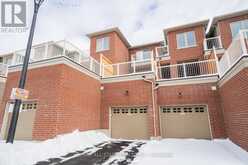 927 CROWSNEST HOLLOW Pickering