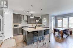 330 WISTERIA WAY S Oakville