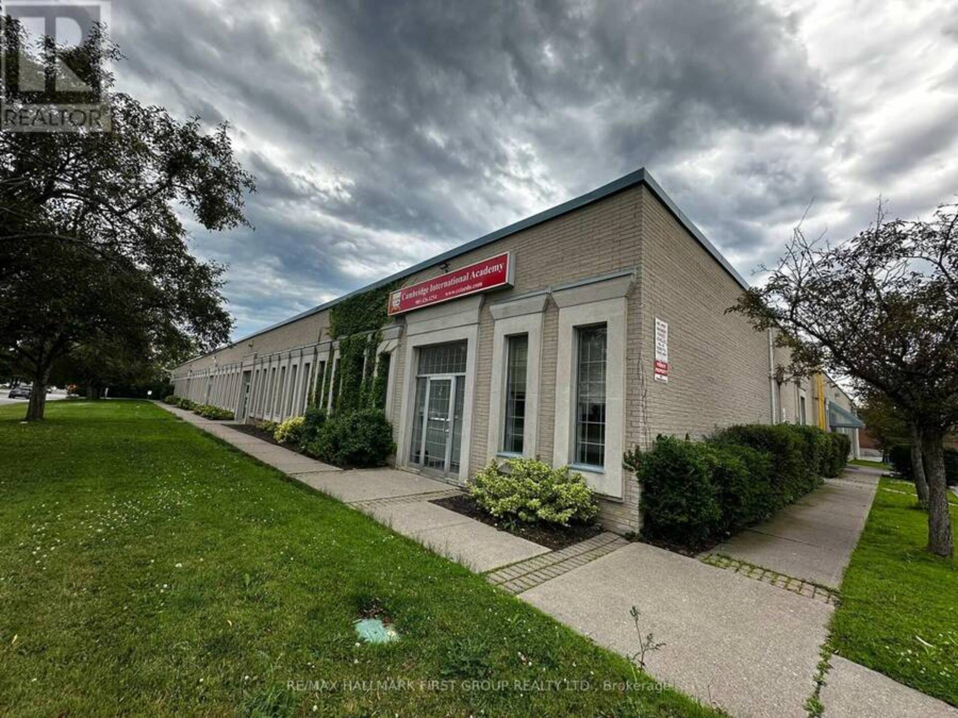 #1,2,3&5 - 126 COMMERCIAL AVENUE Ajax