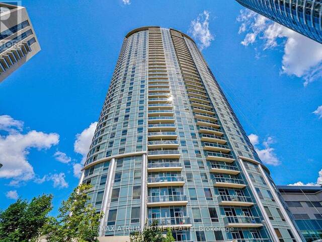 3422 - 135 VILLAGE GREEN SQUARE Toronto Ontario