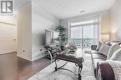 203 - 39 NEW DELHI DRIVE Markham