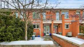 68 SUNCREST BOULEVARD Markham