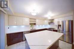 2304 KINGFISHER COURT Oakville