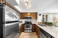 413 - 225 WELLESLEY STREET E Toronto