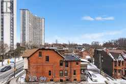 413 - 225 WELLESLEY STREET E Toronto