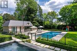 19 COUNTRY LANE Toronto