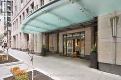 510 - 955 BAY STREET Toronto