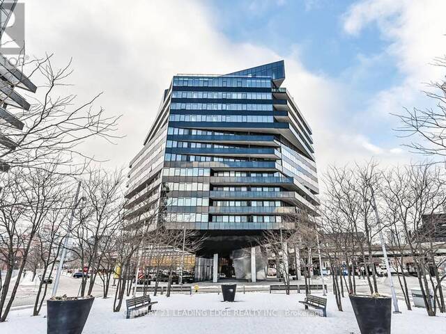 610 - 21 LAWREN HARRIS SQUARE Toronto Ontario