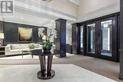 203 - 20 SCRIVENER SQUARE Toronto