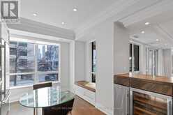 203 - 20 SCRIVENER SQUARE Toronto