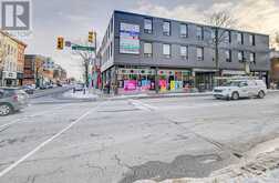 302 - 101 DUNDAS STREET W Whitby