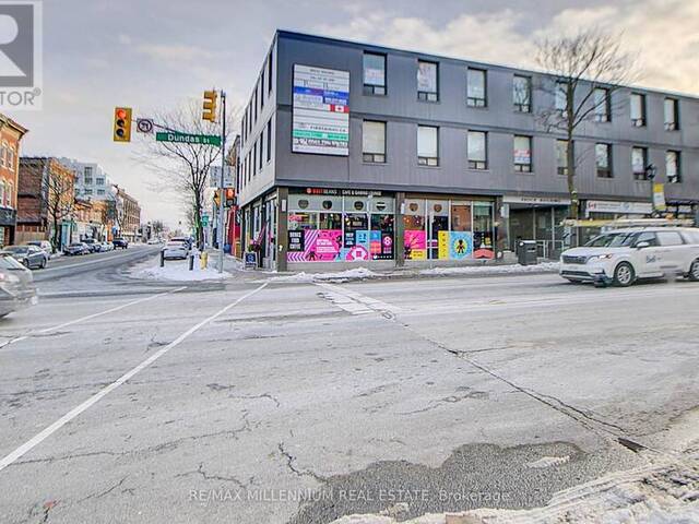 302 - 101 DUNDAS STREET W Whitby Ontario