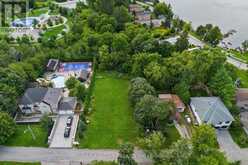 12 CHURCHILL DRIVE S Whitchurch-Stouffville