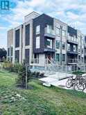 213 - 7 APPLEWOOD LANE Toronto