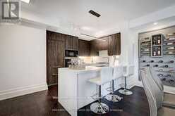 401 - 3 SOUTHVALE DRIVE Toronto