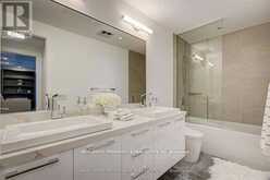 401 - 3 SOUTHVALE DRIVE Toronto