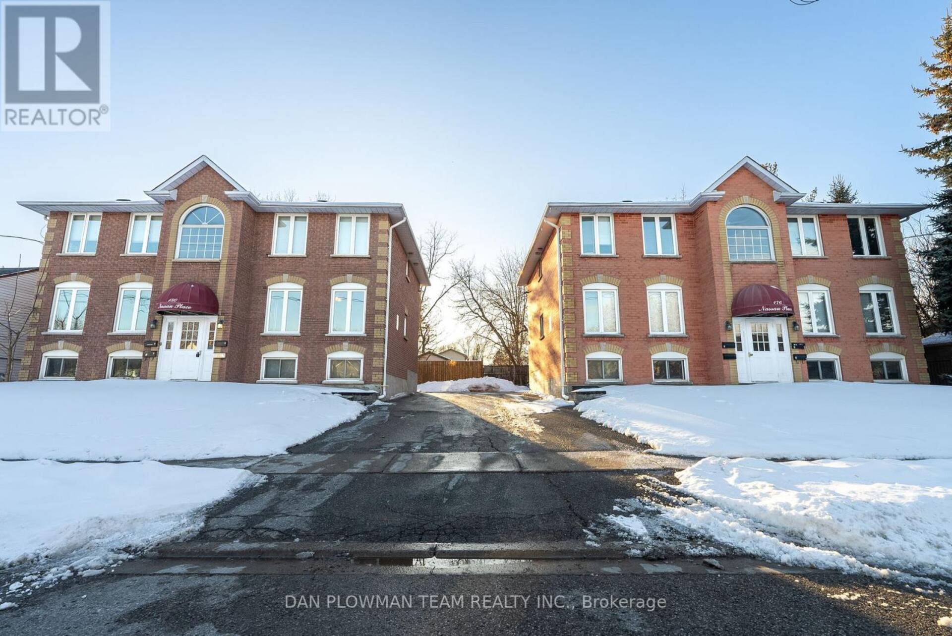 176/180 NASSAU STREET Oshawa