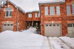 8 BAILEY COURT Barrie