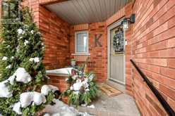 8 BAILEY COURT Barrie