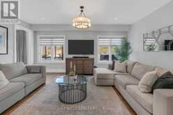 10 FARMCREST COURT King