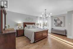 10 FARMCREST COURT King