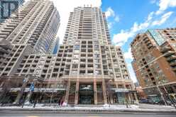 709 - 909 BAY STREET Toronto