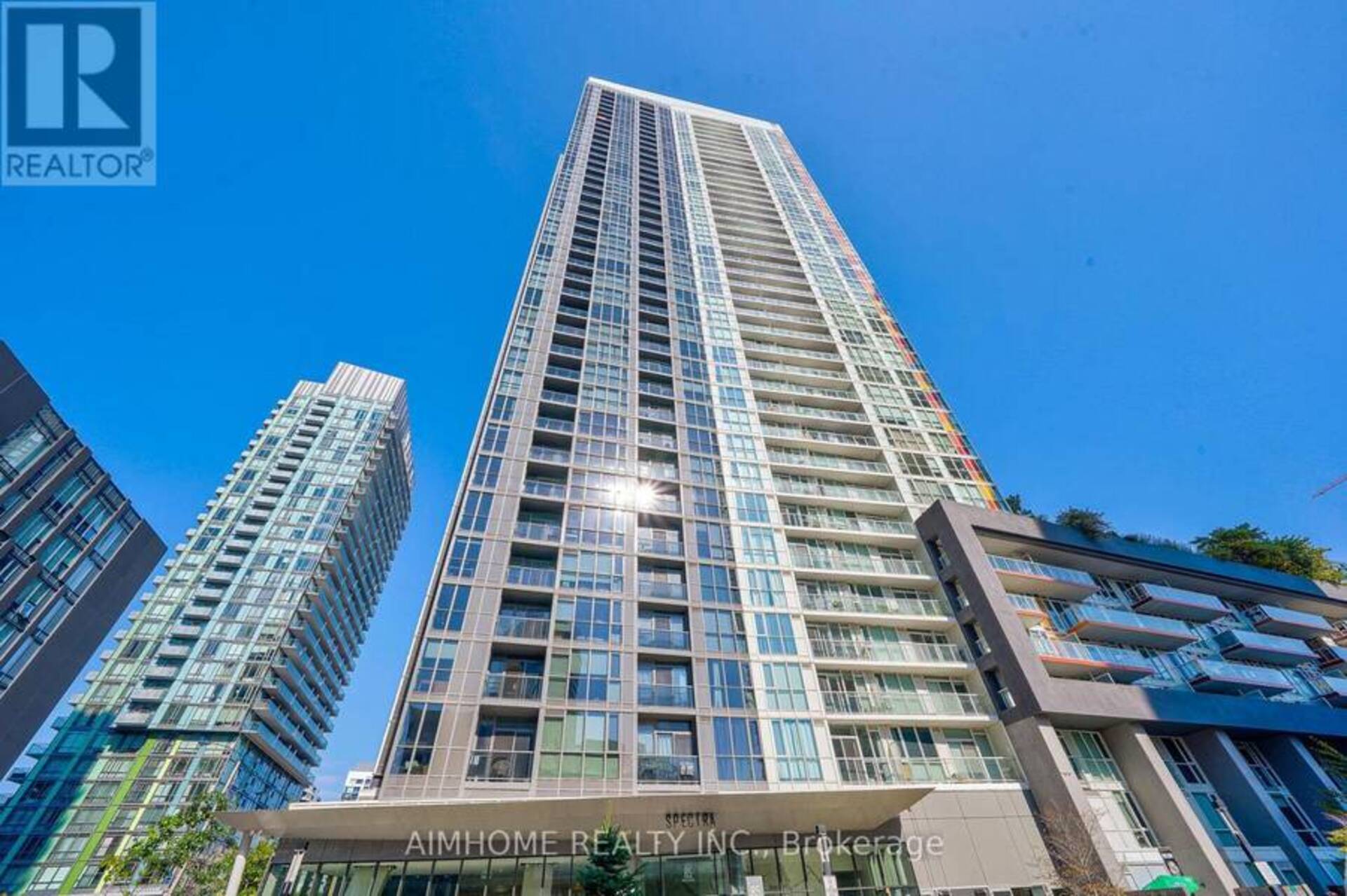 906 - 85 QUEENS WHARF ROAD Toronto