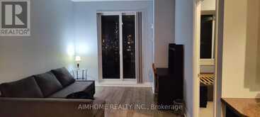 2407 - 35 BALMUTO STREET Toronto