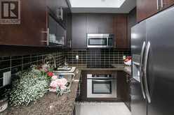 2407 - 35 BALMUTO STREET Toronto