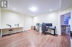 7 MERREDIN PLACE Toronto